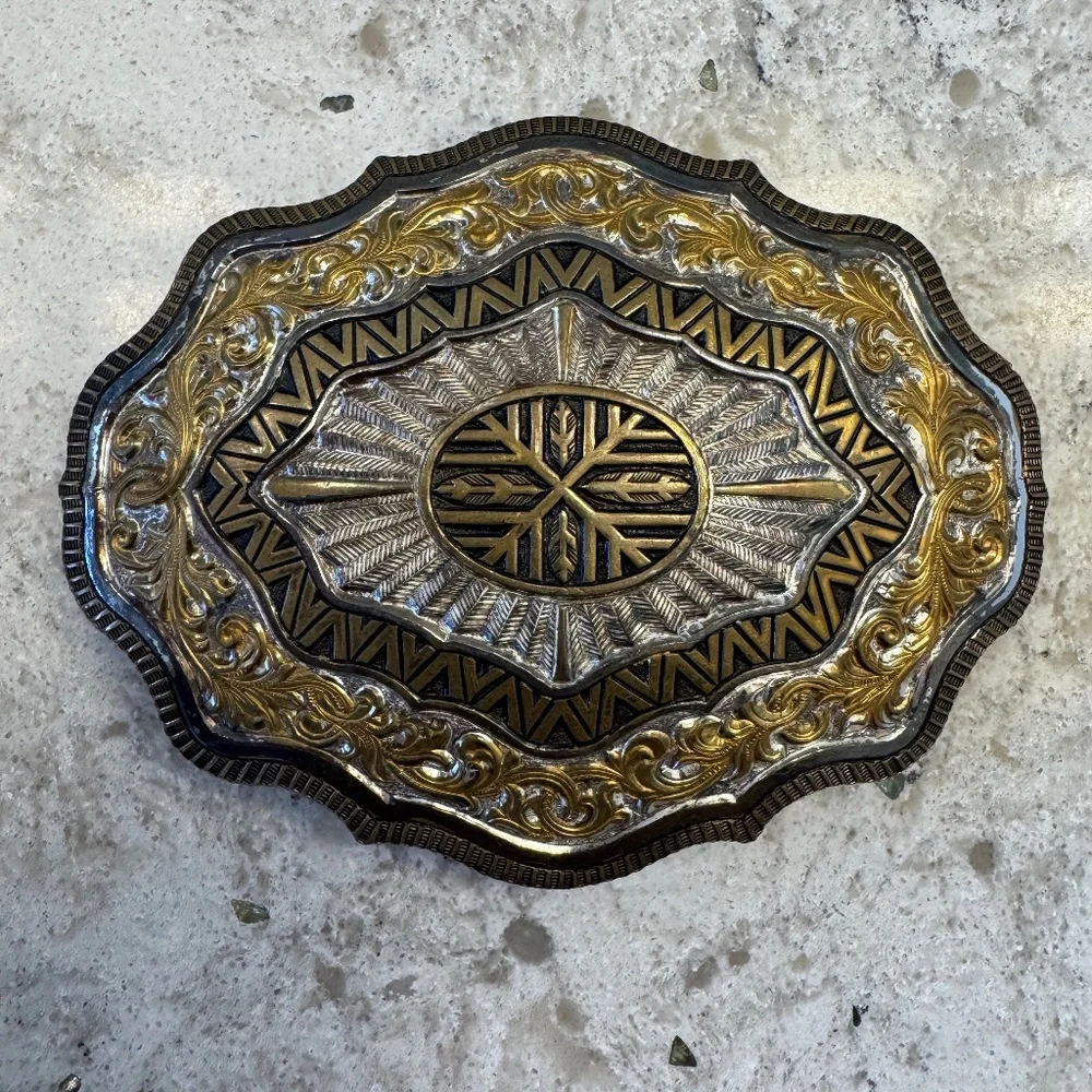 Vintage Crumrine Ornate Heavy Silver Plate on Jeweler Bronze‎ Belt Buckle